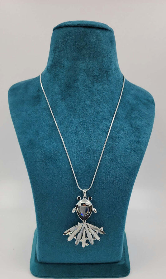 Stylish necklace for women under ₹999

